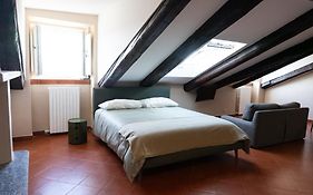 Santa Chiara Apartments